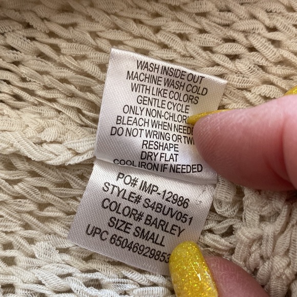 Fang women’s crochet boho open vest with fringe beige color size S - Picture 12 of 12